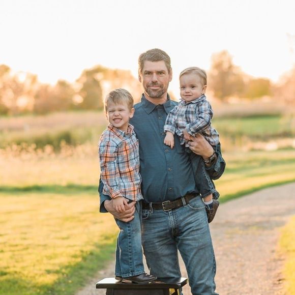 Meet your Posher, Chris - Picture 1 of 1